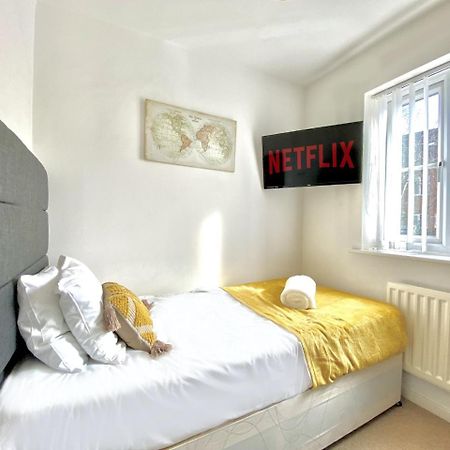 Walsall Group Accommodation Экстерьер фото